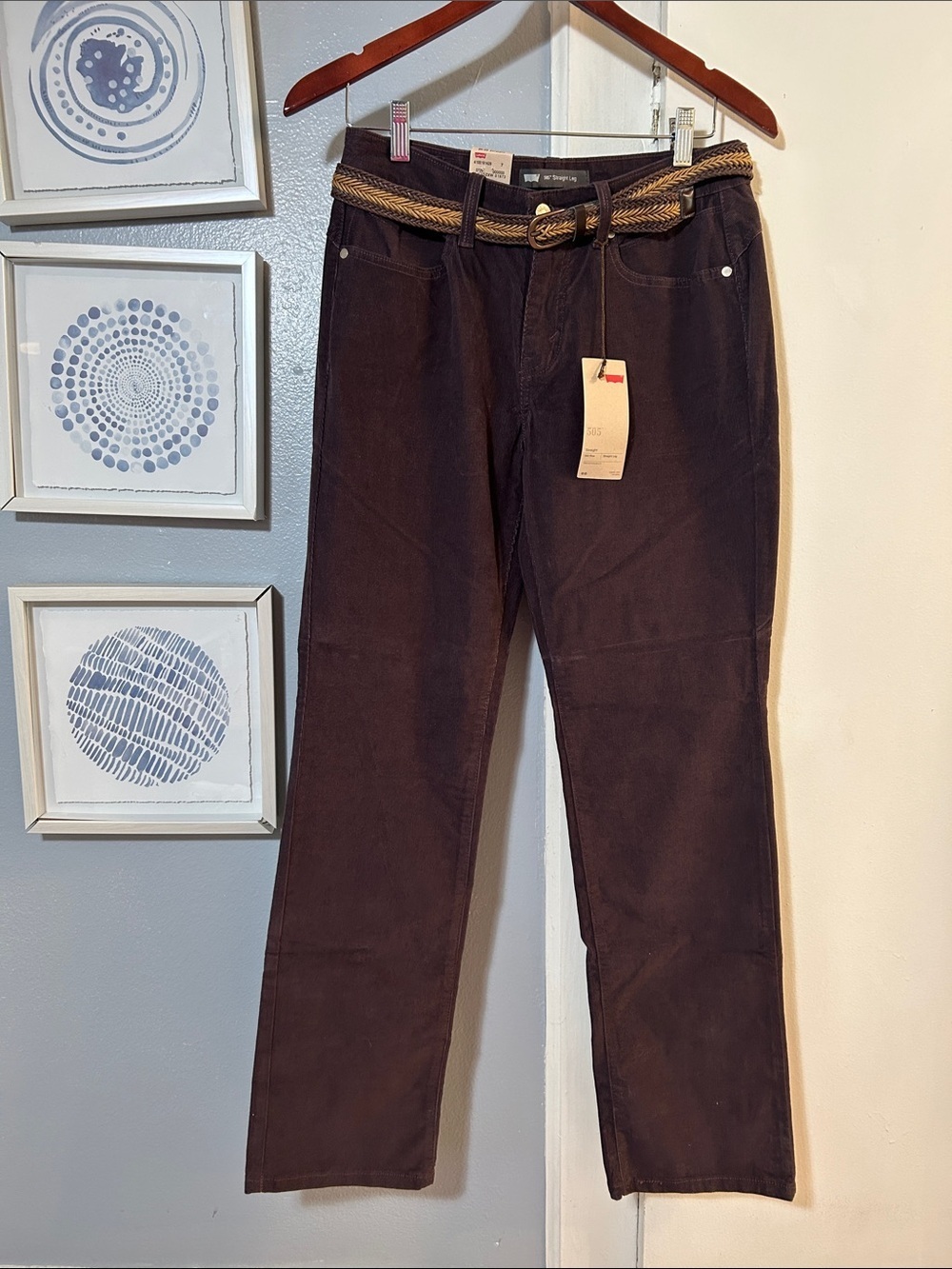 NWT Levi's Vintage Women's Corduroy Straight Leg Pants in Dark Brown Size 29X32